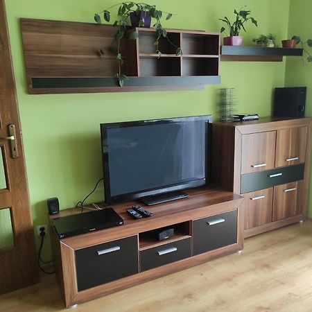 Apartamento Apartament Strozowska Sanok Exterior foto