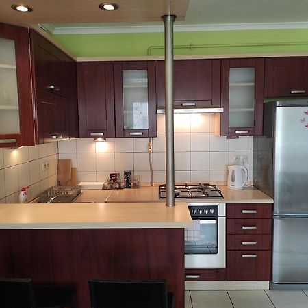 Apartamento Apartament Strozowska Sanok Exterior foto